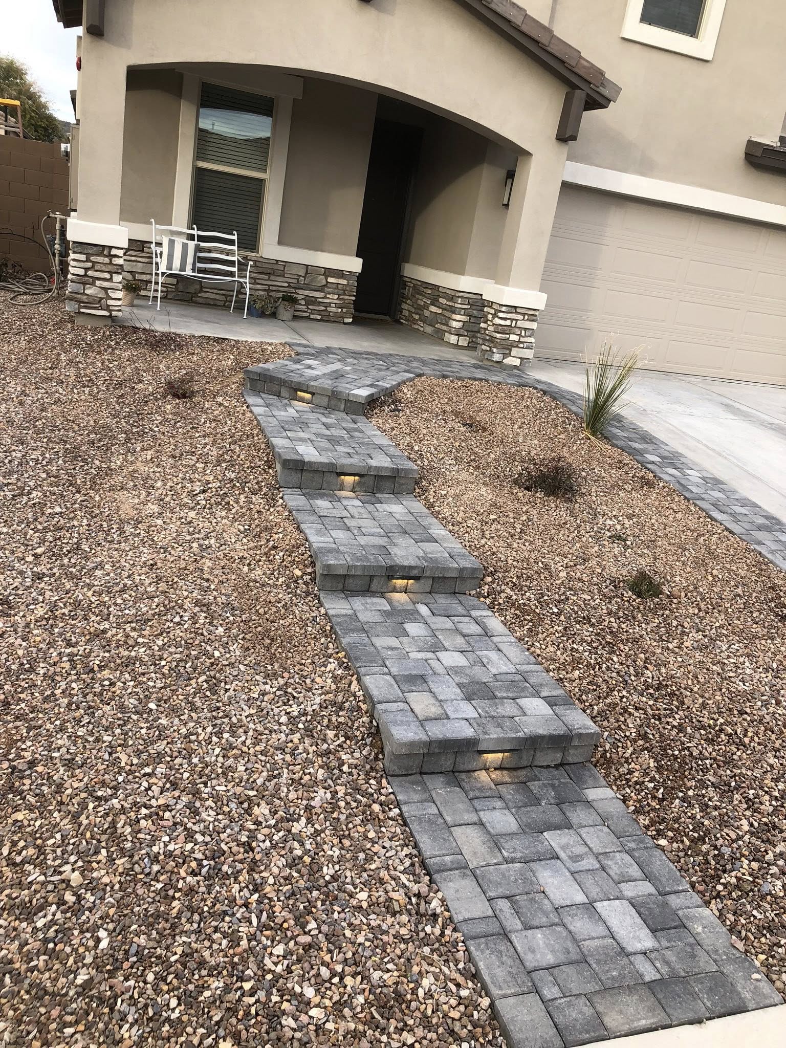 Multi-tier garden retaining wall