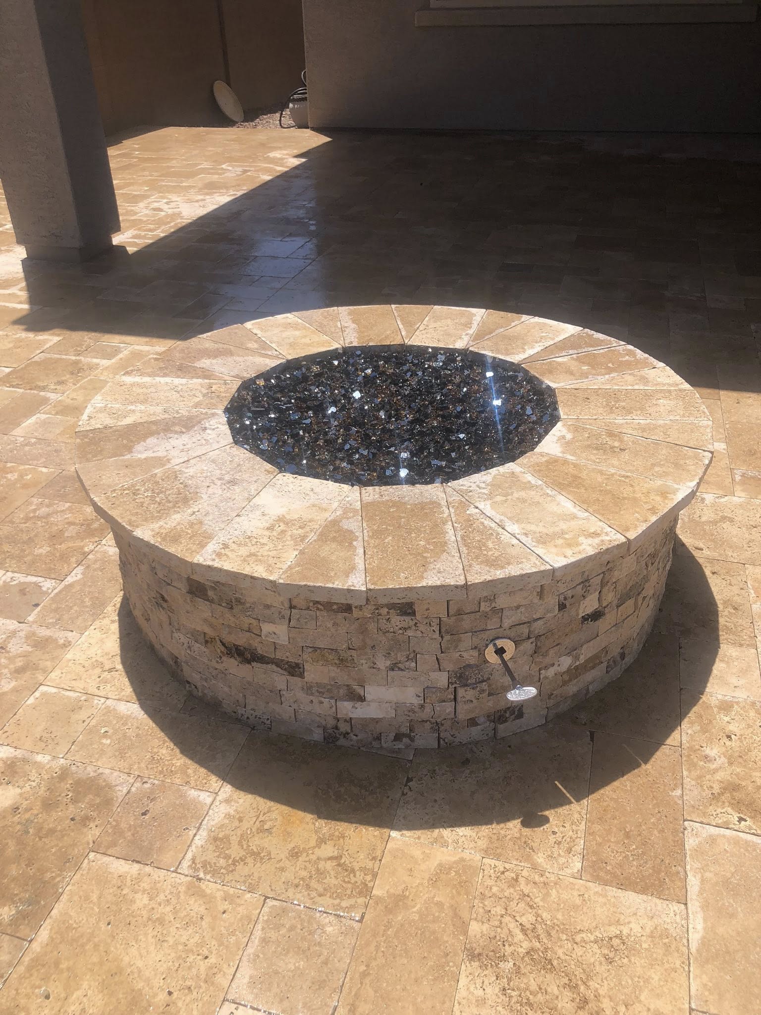 Resort-style outdoor kitchen